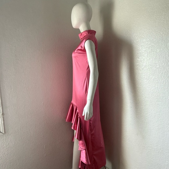 Chic High-Low Pink Ruffle Dress - Picture 2 of 5